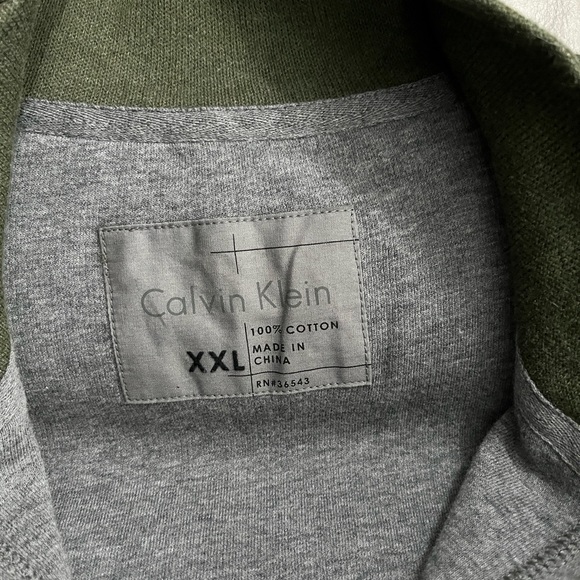 NWOT - Calvin Klein Men’s 1/4 Zip Sweater - Size XXL - Picture 5 of 6